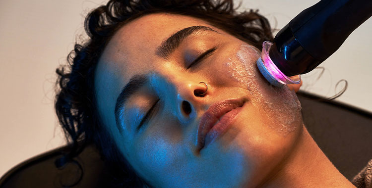 geneo facials at Skinlastiq Medical Laser Cosmetic Spa in Burlingame